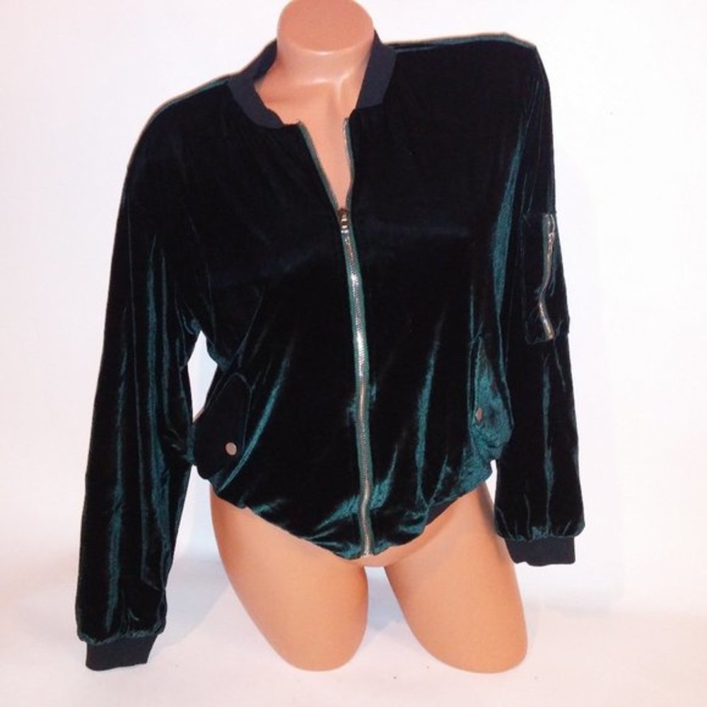 AMT Green Velour Jacket Womens Small Full Zip Long Sleeve Soft Velvet Bomber